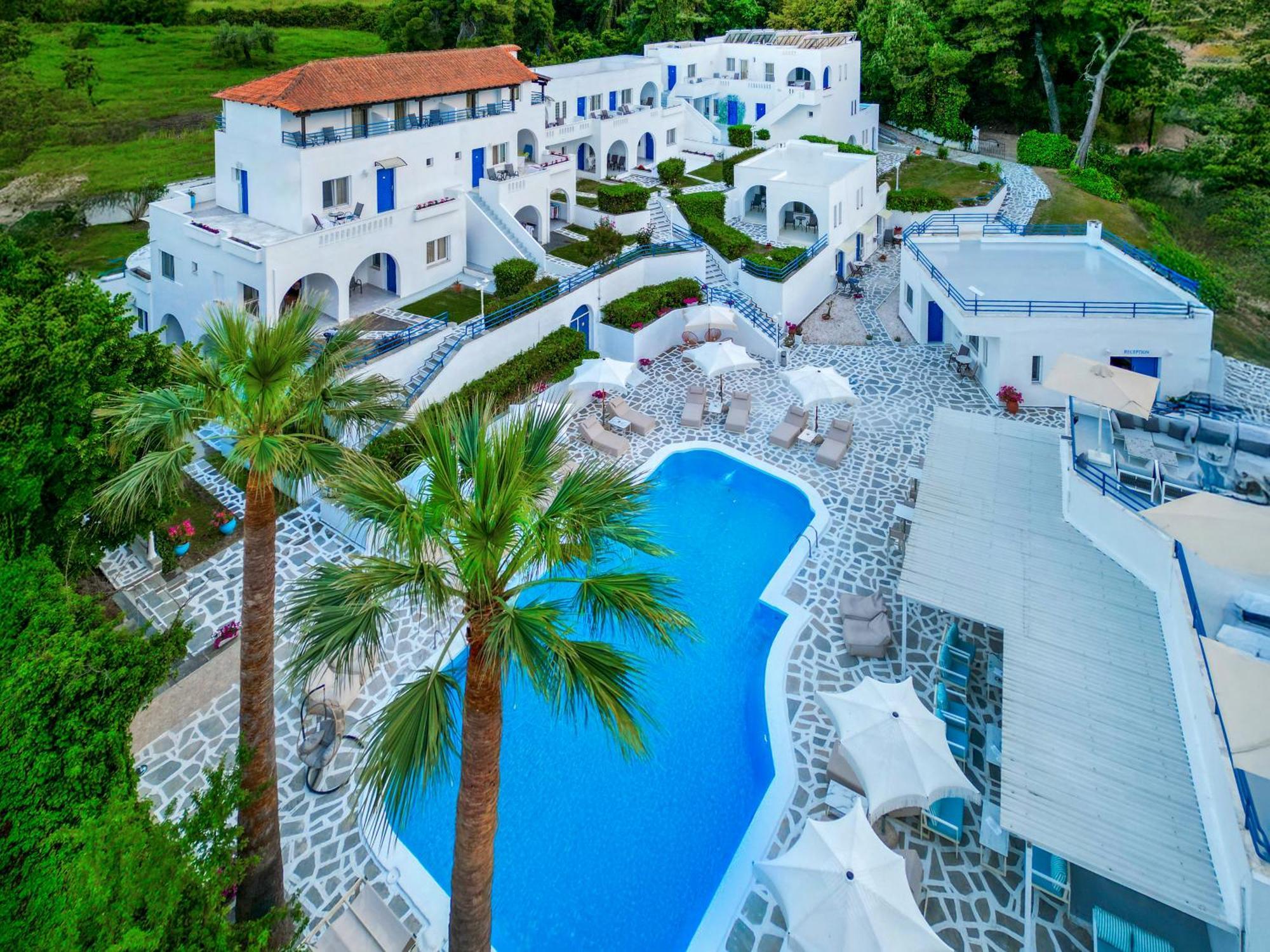 Theo Bungalows Boutique Hotel كريوبيجي المظهر الخارجي الصورة