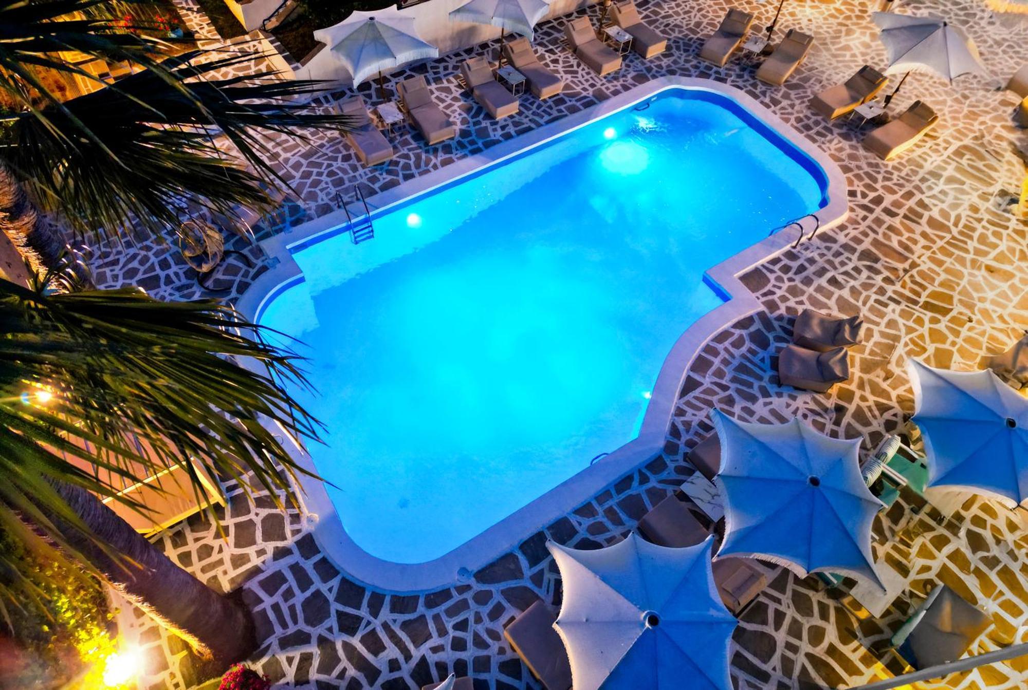 Theo Bungalows Boutique Hotel كريوبيجي المظهر الخارجي الصورة