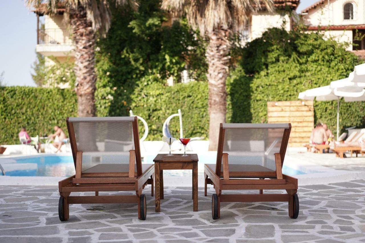 Theo Bungalows Boutique Hotel كريوبيجي المظهر الخارجي الصورة